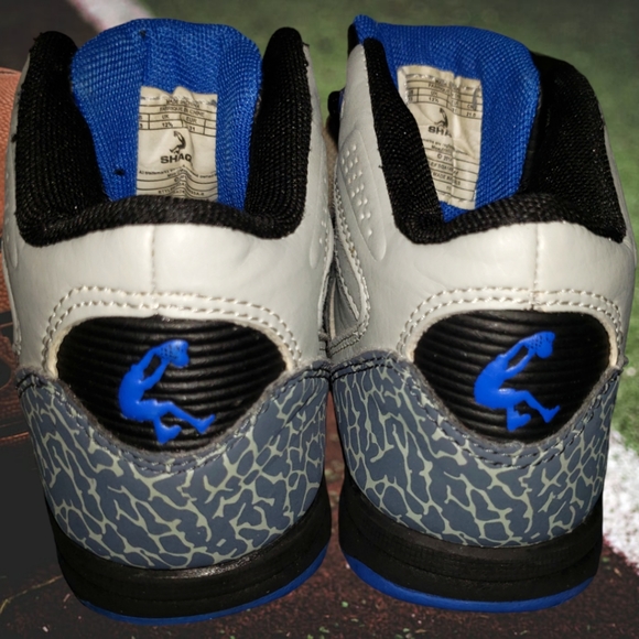 Nike Shaq Gray/Blue High Top Sneakers Boys size 13 - Picture 7 of 8